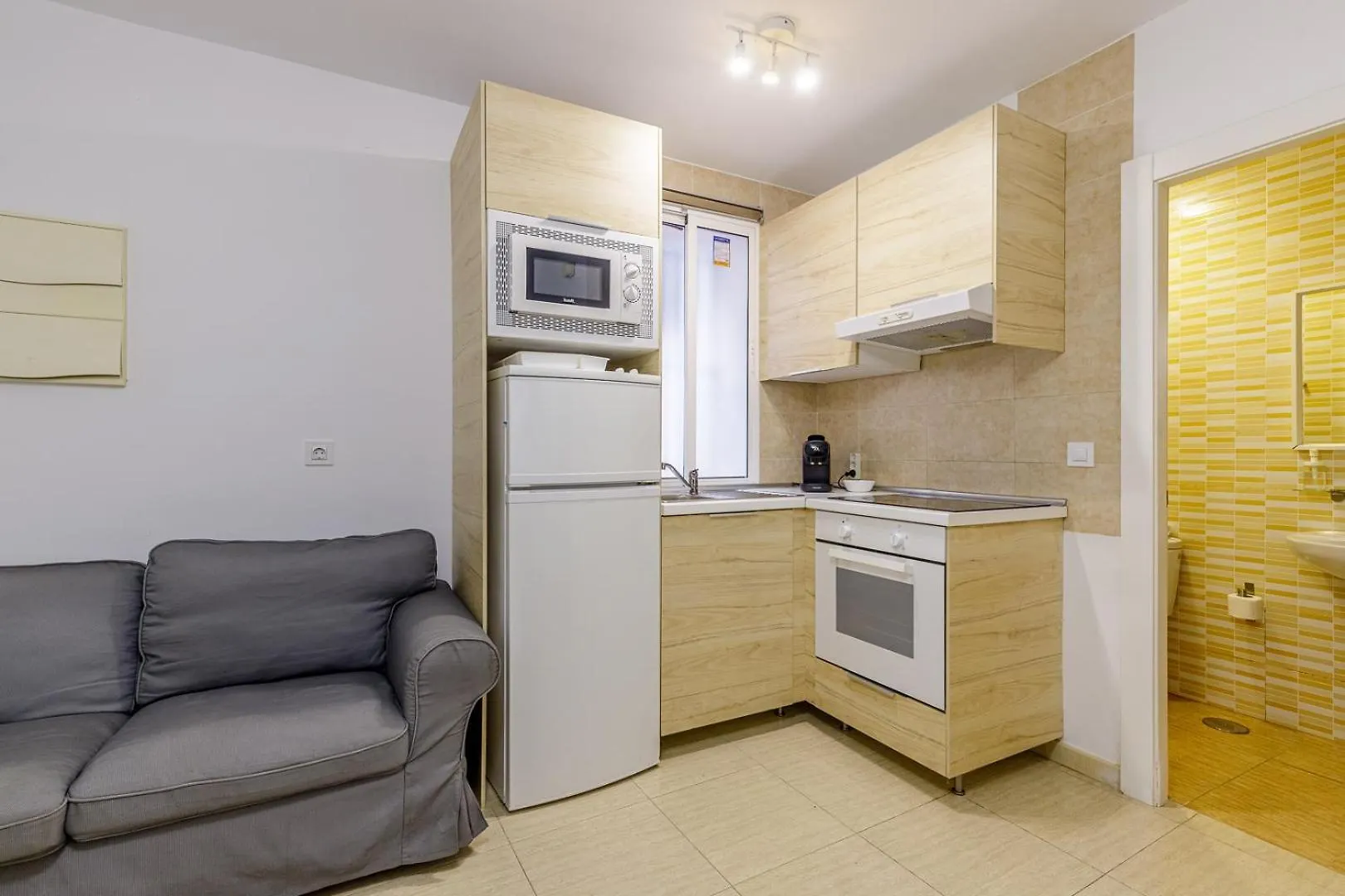 Fun Building Flats By Homeabout Málaga 0*,  Spagna