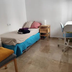 Kwatera prywatna Confortable Habitacion Centrica En Piso Privado, Malaga